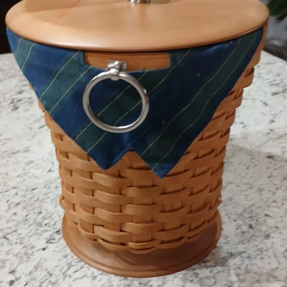 Longaberger 2005-06 Collectors Club 10th Year Anniversary Celebration Basket Baskets & Bins